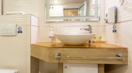 18 Cabins Yacht Swallow DELUXE Croa