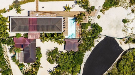 5BR Beachfront House Turks HVN