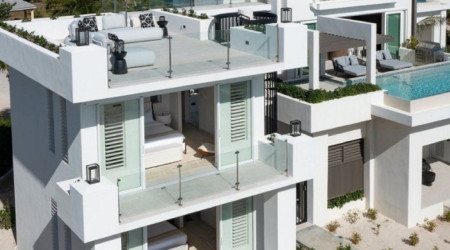 Exclusive Hideaway in Long Hills Tu